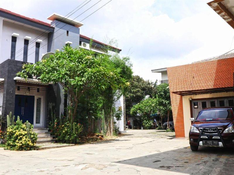 Bedur Homestay Syariah Bekasi Luaran gambar