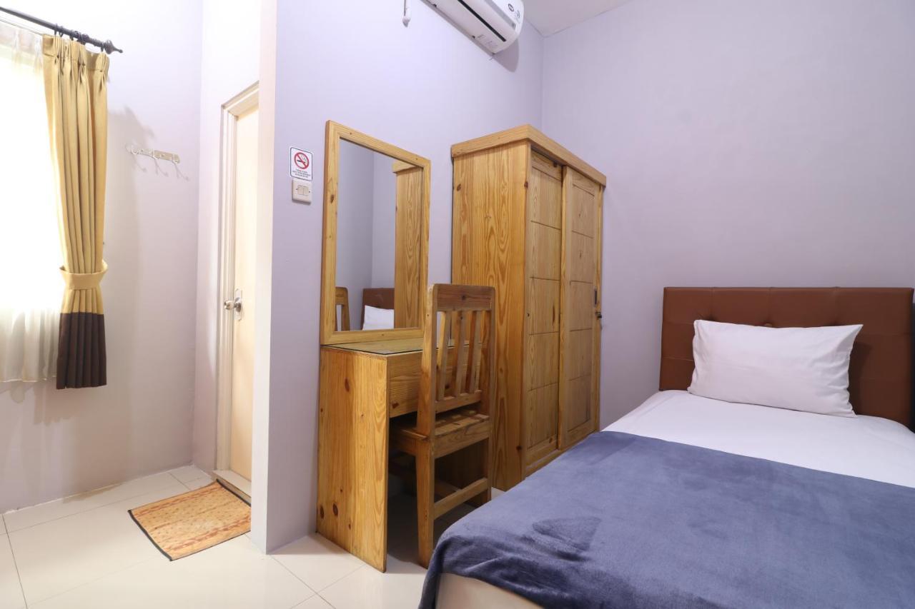 Bedur Homestay Syariah Bekasi Luaran gambar