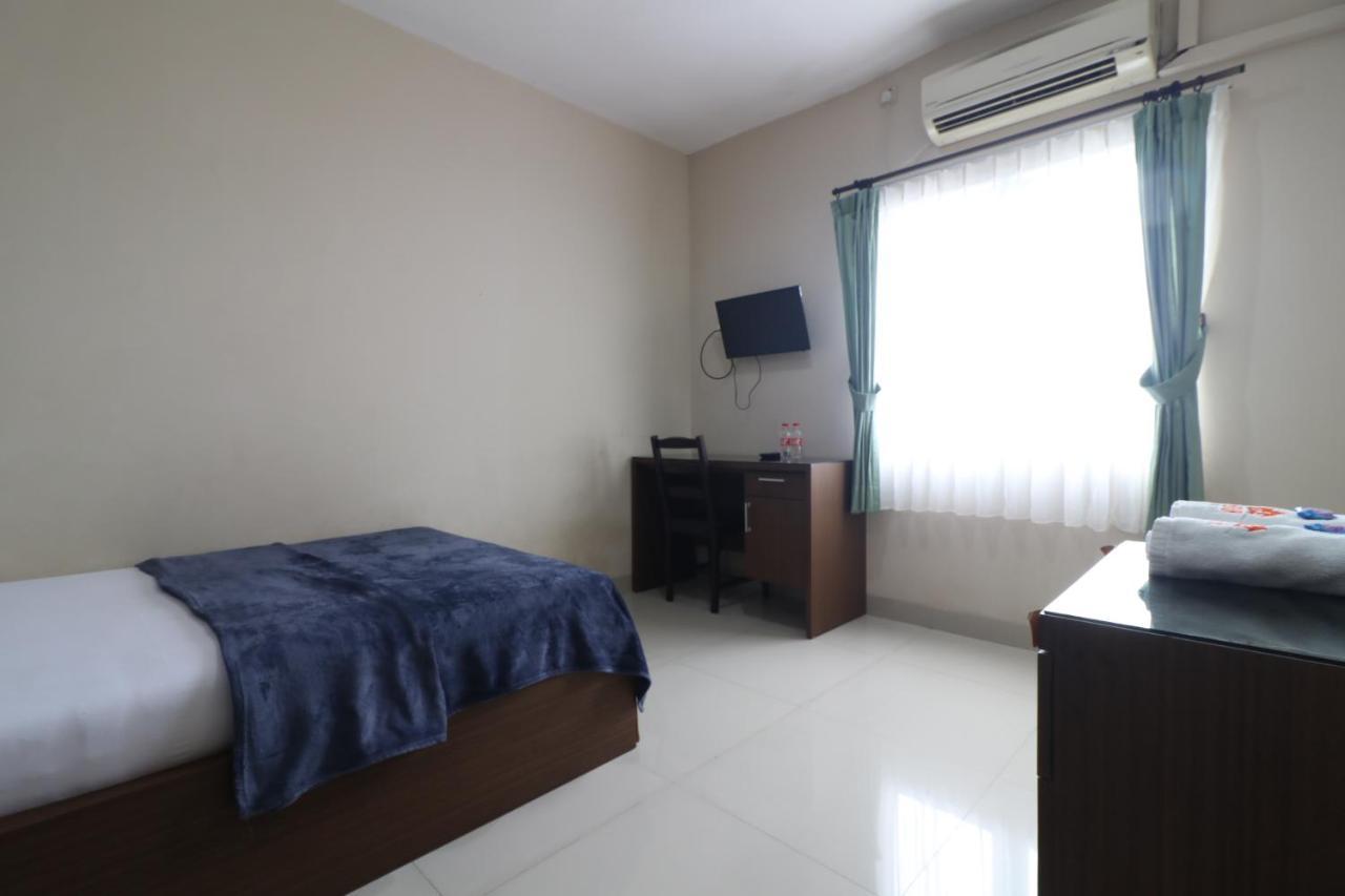Bedur Homestay Syariah Bekasi Luaran gambar