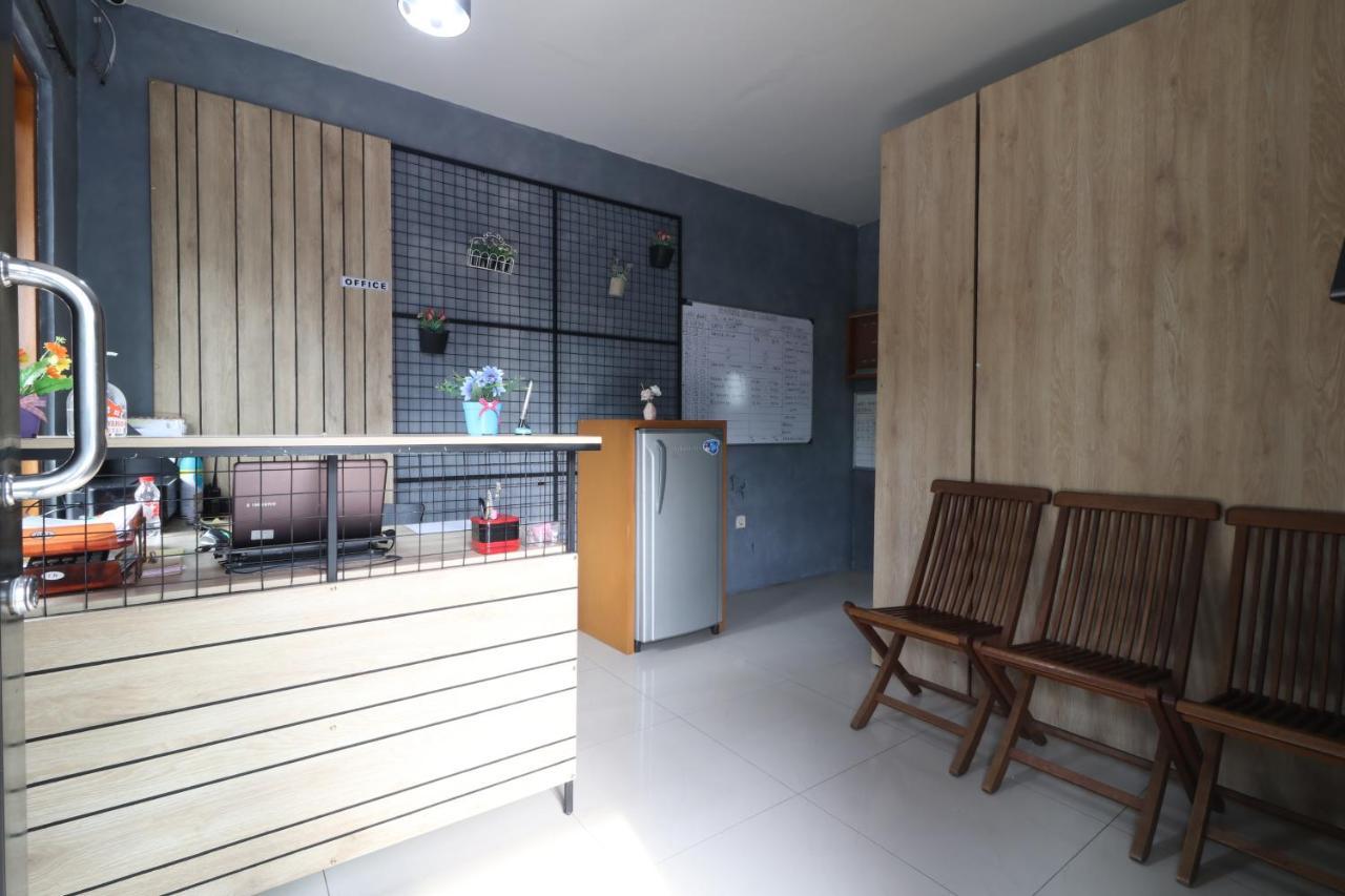 Bedur Homestay Syariah Bekasi Luaran gambar