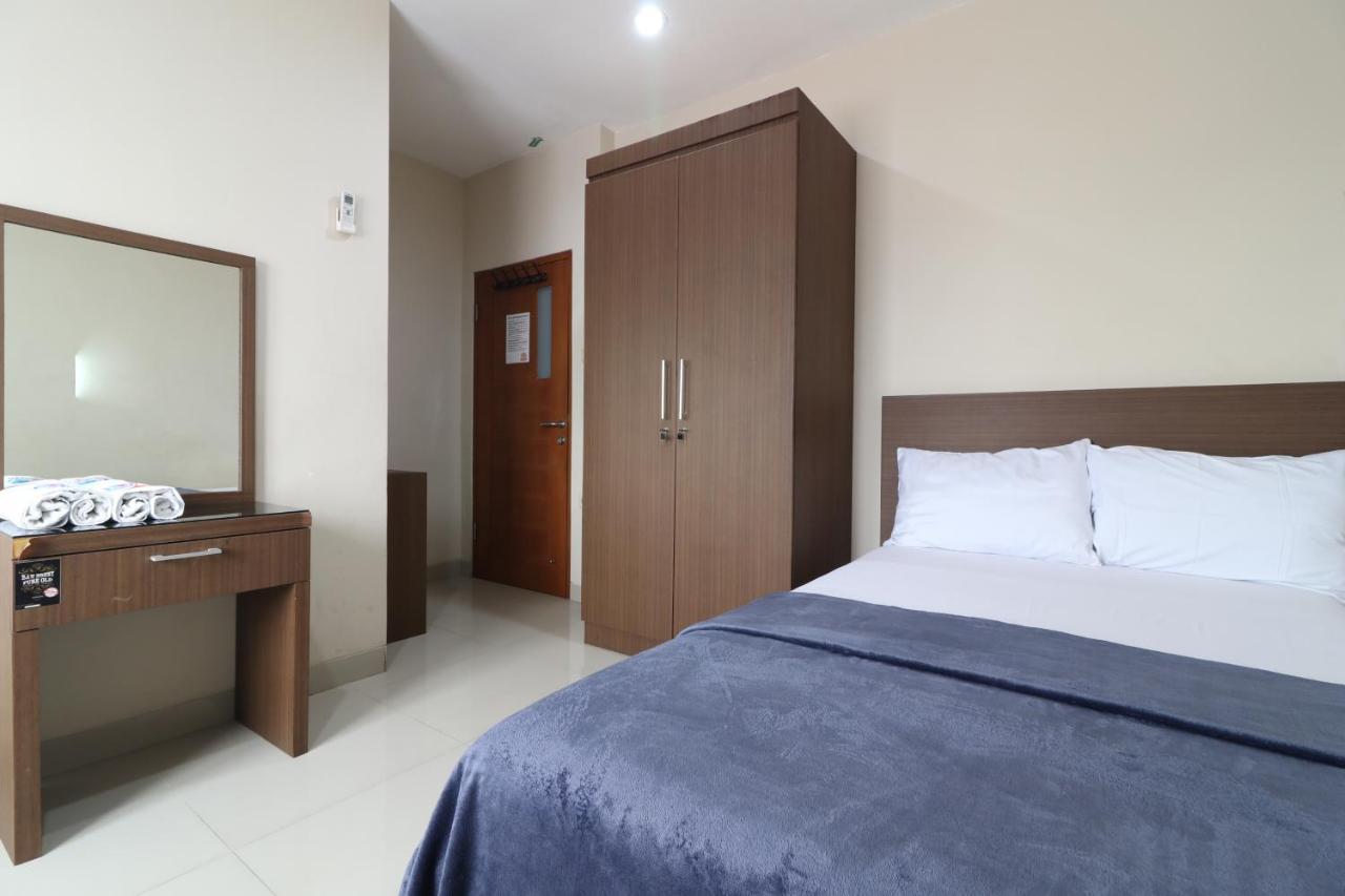 Bedur Homestay Syariah Bekasi Luaran gambar